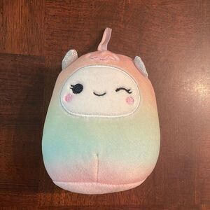 Squishmallow 5" Yara the Yeti Christmas Winter Holiday  Plush Toy